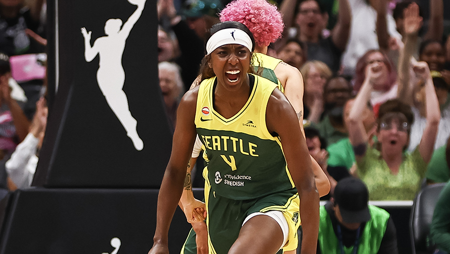 Seattle Storm Flau'jae Johnson...