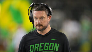 AP Top 25: Oregon drops out of rankings for first time in four years