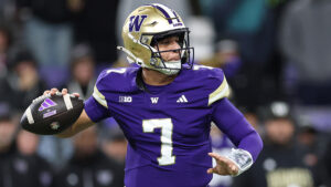 Report: QB Elijah Brown to make 1st start for UW Huskies