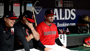 Guardians manager Stephen Vogt shoots down Mariners rumors