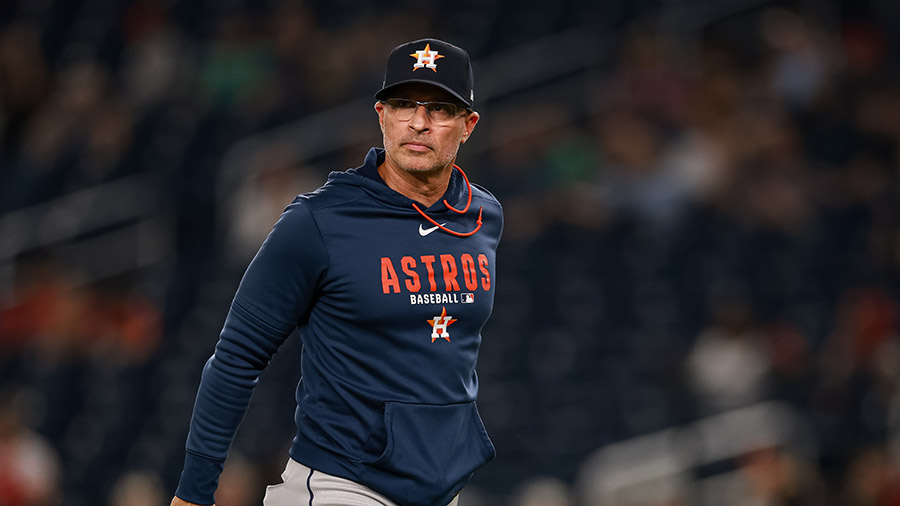 Two Mariners manager candidates set for in-person interviews