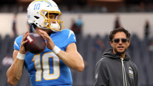 Seahawks’ Fleury far from only 1st-year OC struggling this season