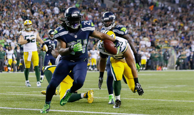 Though Marshawn Lynch has yet to sign Seattle’s extension offer, John Clayton sees that only ...