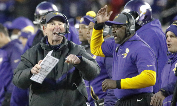 Mike Zimmer’s 1994 defense at Washington State gave up just 39 points in its first six games....
