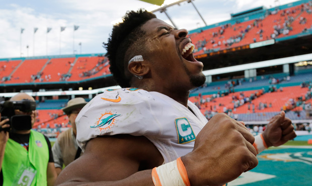 John Clayton says the Seahawks could have interest in four-time Pro Bowl defensive end Cameron Wake...